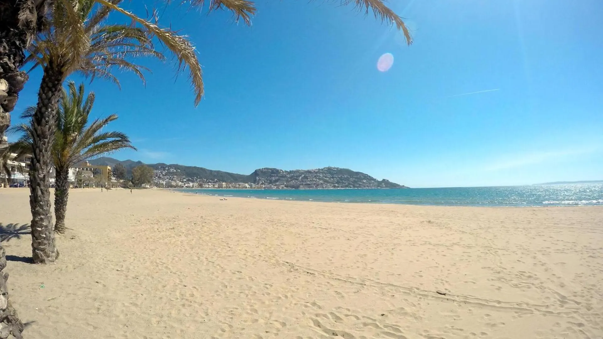 Erstaunliche Wohnung Direkt Am Meer In Roses Inmosantos Oasis B7